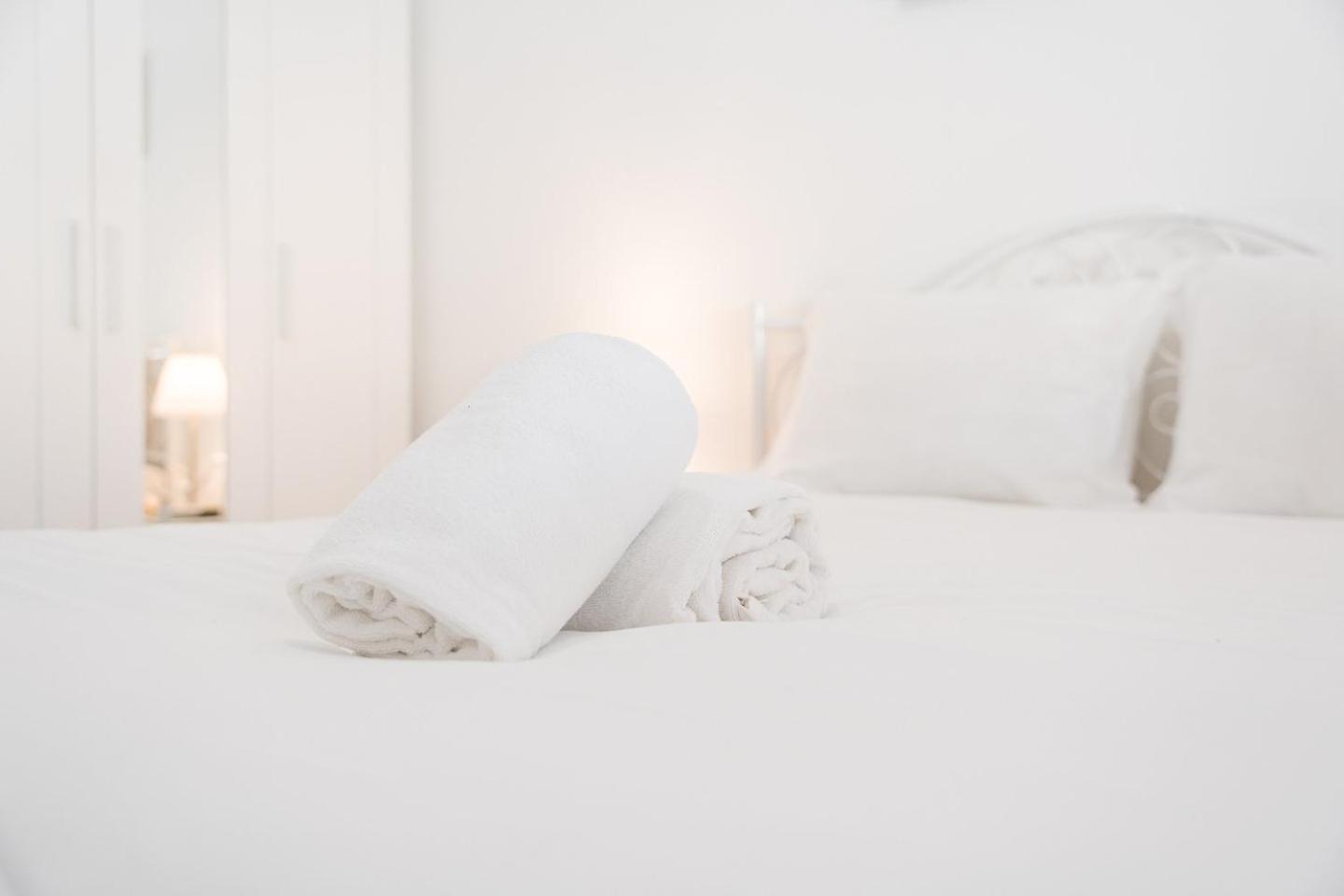 Guestready - Modern Cosy Apartment With A Terrace Porto Bagian luar foto