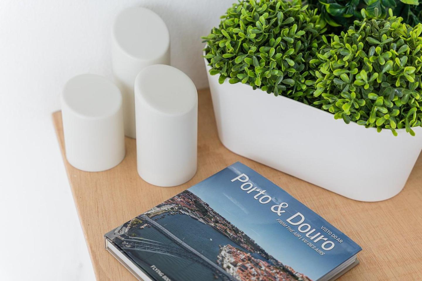 Guestready - Modern Cosy Apartment With A Terrace Porto Bagian luar foto